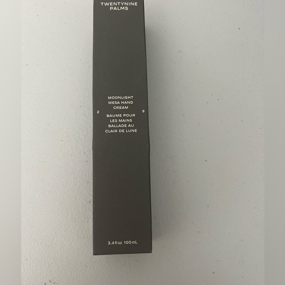 New 29 Palms Moonlight Mesa Hand Cream - Picture 4 of 4